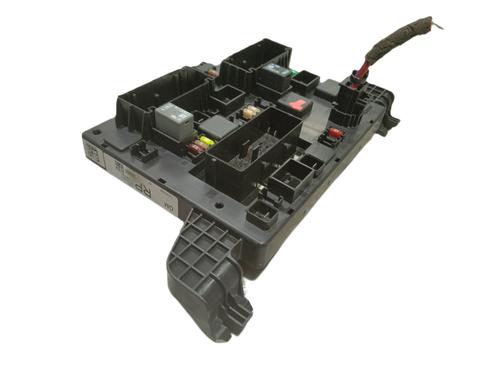 Used Fuse box OPEL ASTRA J (P10) [2009-2016]  21558951
