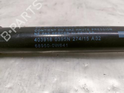 Tailgate lift support TOYOTA YARIS (_P13_)  | BP15825858C138 