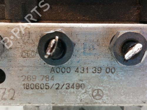 ABS pump MERCEDES-BENZ GLA-CLASS (X156) GLA 180 (156.942) | BP13086872M43 
