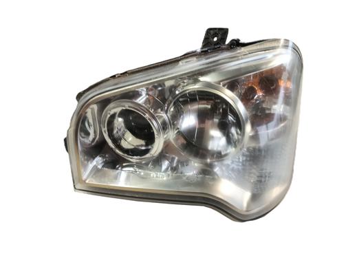 Used Left headlight Left headlight DFSK K SERIES Platform/Chassis 1.3 (78 hp) 33654069 33654069