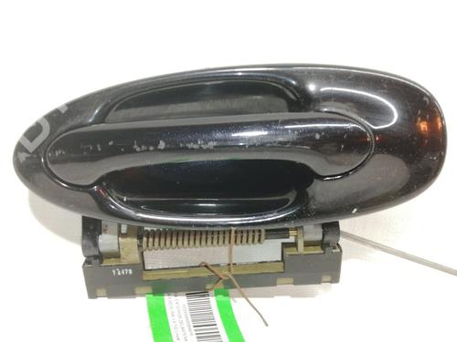 Used Front right exterior door handle Front right exterior door handle SAAB 9-3 (YS3F, E79, D79, D75) 1.9 TiD (150 hp) 6299931 6299931