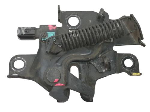 Hood lock TOYOTA PRIUS (_W3_) 1.8 Hybrid (ZVW3_) | BP9757025C133 