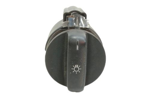 Used Headlight switch BMW 5 (E39) 525 tds (143 hp) 9294748