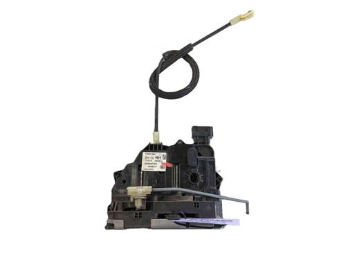 Serrure avant gauche Serrure avant gauche OPEL CORSA E (X15) 1.4 (08, 68) (90 hp) 36409806 36409806