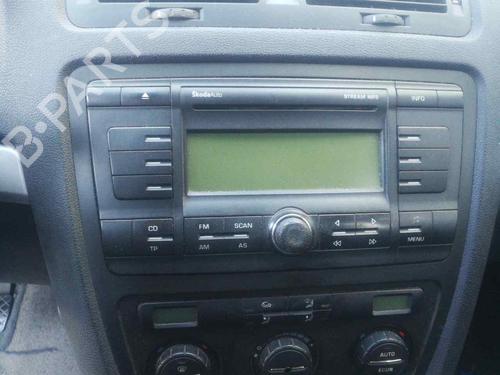 Radio SKODA OCTAVIA II (1Z3) 1.9 TDI | BP10625534E6 