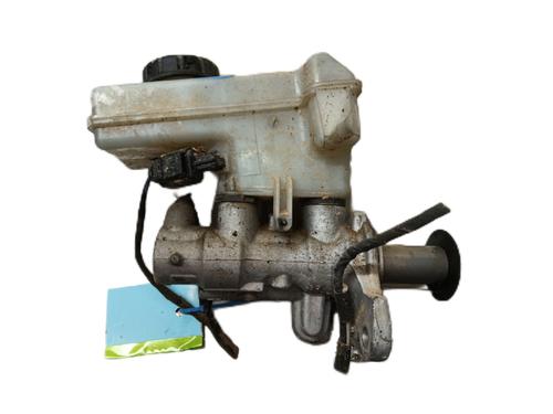 Used Brake master cylinder VW TOURAN (5T1) 1.5 TSI (150 hp) 30296768