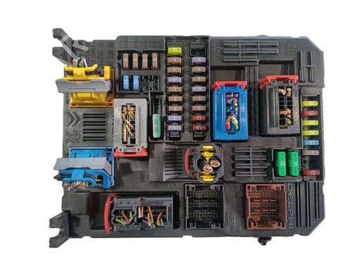 Used Fuse box Fuse box OPEL CORSA F (P2JO) CORSA-e (68) (136 hp) 34543558 34543558