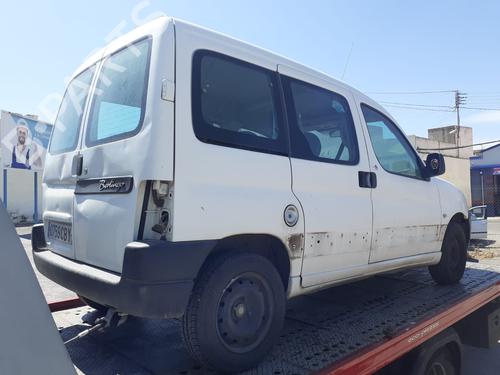 Front left lock CITROËN BERLINGO / BERLINGO FIRST Box Body/MPV (M_) 1.9 D 70 (MBWJZ, MCWJZ) | BP8355345C98 