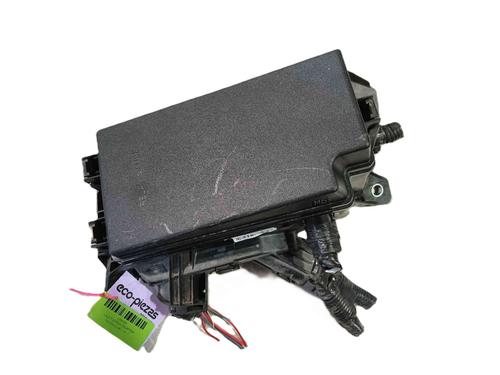 Used Fuse box Fuse box 36552671 36552671
