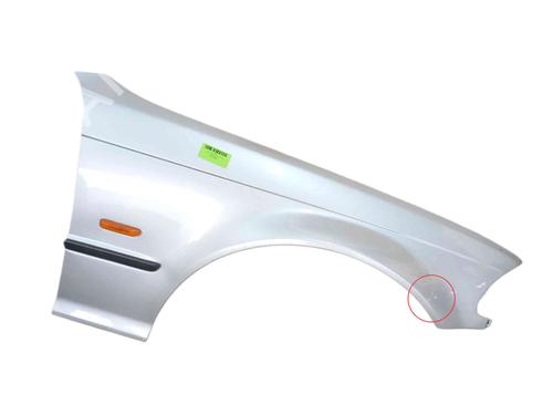 Used Right front fenders Right front fenders 37693076 37693076