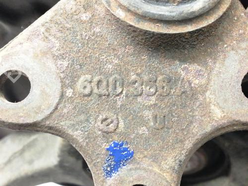 Right front steering knuckle VW POLO (9N_, 9A_) 1.9 TDI | BP9243856M26 