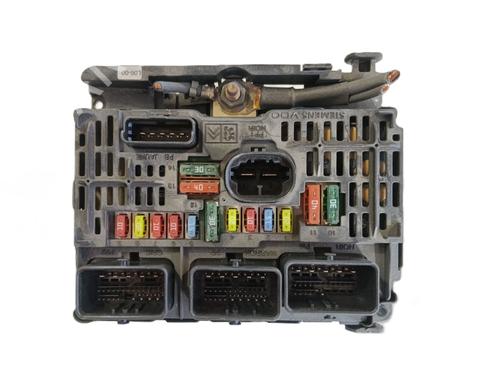 Used Fuse box Fuse box CITROËN C5 II (RC_) 1.6 HDi (RC8HZB) (109 hp) 34377944 34377944