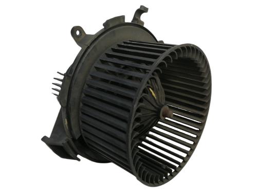 Used Heater blower motor OPEL ZAFIRA / ZAFIRA FAMILY B (A05) [2005-2019]  15547737