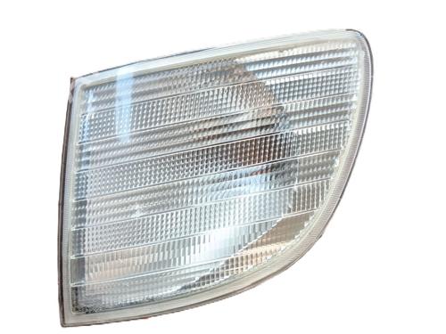 Used Left front indicator MERCEDES-BENZ VITO Bus (W638) 108 CDI 2.2 (638.194) (82 hp) 30006168