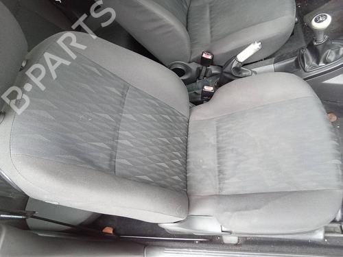Right front seat FORD FOCUS I (DAW, DBW)  | BP12179127C16 