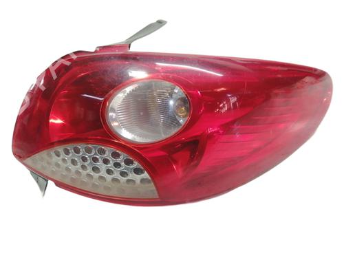Used Right taillight PEUGEOT 206+ (2L_, 2M_) 1.4 HDi eco 70 (68 hp) 12178497