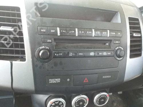 Radio MITSUBISHI OUTLANDER II (CW_W) 2.0 DI-D (CW8W) | BP6278187E6 