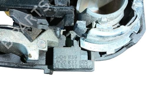 Høyre foran utvendig håndtak VW POLO IV (9N_, 9A_) 1.4 16V | BP29888313C129