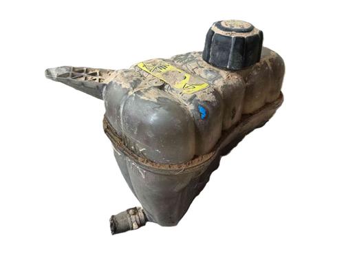 expansion-tank-nissan-nv200-van-2010-37538096 main image