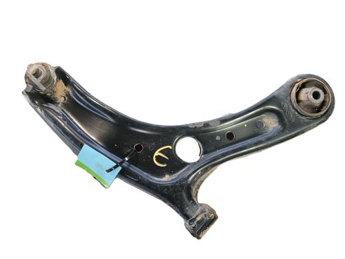 hjre-fortil-brearm-kia-stonic-yb-2017-31831655 main image