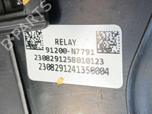 Fuse box HYUNDAI TUCSON (NX4E, NX4A) 1.6 T-GDi | BP40079415E1 - Image 2