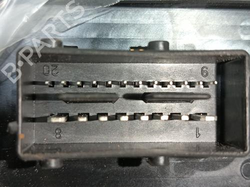 Left front window switch PEUGEOT 5008 (0U_, 0E_) 2.0 HDi 150 / BlueHDi 150 | BP31622703I27 