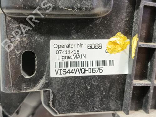 Fuse box OPEL CROSSLAND X / CROSSLAND (P17, P2QO) 1.2 (75) | BP32264800E1