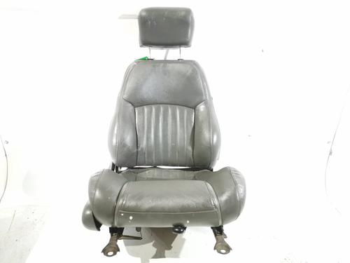 Used Right front seat Right front seat CHEVROLET CAMARO 3.8 (193 hp) 8263368 8263368