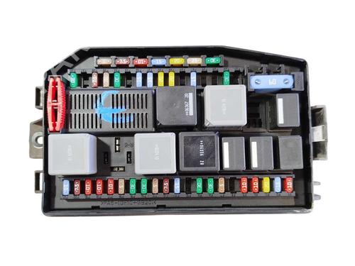 fuse-box-jaguar-x-type-i-x400-2001-2002-2003-2004-2005-2006-2007-2008-2009-40097431 main image