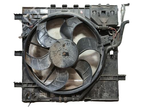 Used Radiator fan MERCEDES-BENZ VITO Bus (W638) 108 CDI 2.2 (638.194) (82 hp) 29972853