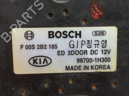 Rear wiper motor HYUNDAI ix35 (LM, EL, ELH) 1.7 CRDi | BP8212216M102 