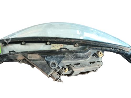 Right headlight FORD FOCUS I (DAW, DBW) 1.8 TDCi | BP30109090C29