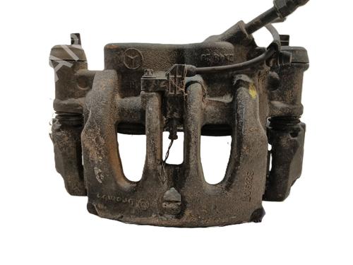 Used Right front brake caliper MERCEDES-BENZ SPRINTER 3,5-t Platform/Chassis (B906) 313 CDI (906.131, 906.133, 906.135, 906.231, 906.233,... (129 hp) 32213287