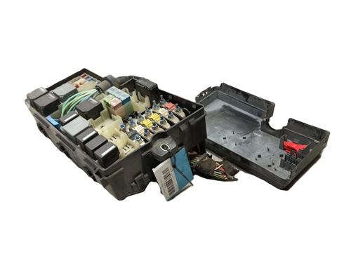 Used Fuse box FORD KUGA I 2.0 TDCi 4x4 (136 hp) 19449792