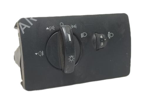 Used Headlight switch FORD MONDEO III (B5Y) [2000-2007]  5373483