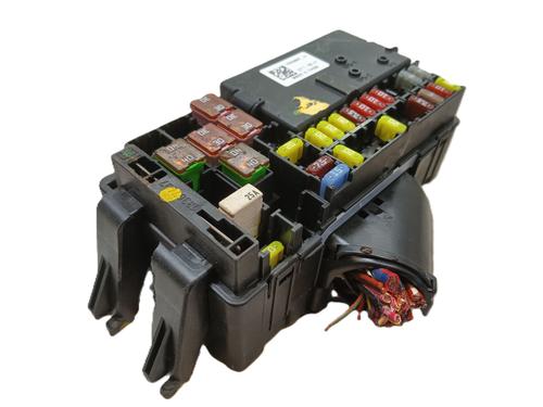 Used Fuse box Fuse box OPEL ASTRA K (B16) 1.4 Turbo (68) (150 hp) 34633442 34633442