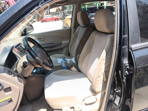 Left front window switch HYUNDAI TUCSON (JM) 2.0 CRDi | BP28188554I27 