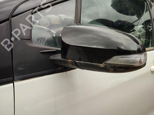 Left mirror TOYOTA YARIS (_P13_) 1.5 Hybrid (NHP130_, NHP130) | BP26552521C26 
