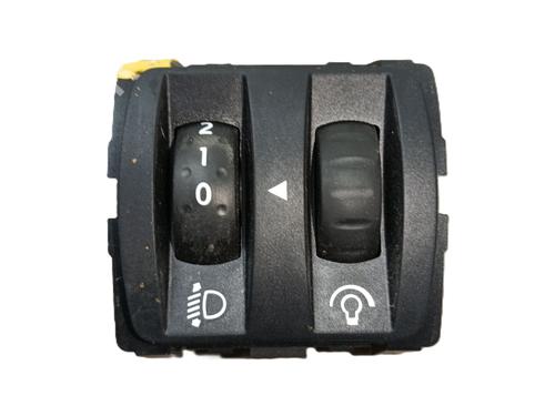 Koplamp verstelmotor RENAULT MEGANE IV Grandtour (K9A/M/N_) 1.3 TCe 140 (K9NB) (140 hp) 31060993