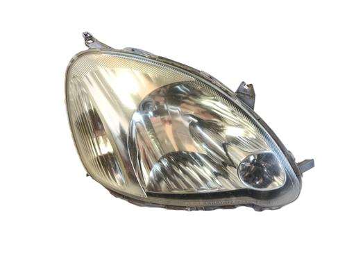 Used Right headlight Right headlight TOYOTA YARIS (_P1_) 1.4 D-4D (NLP10_, NLP10R) (75 hp) 33986456 33986456