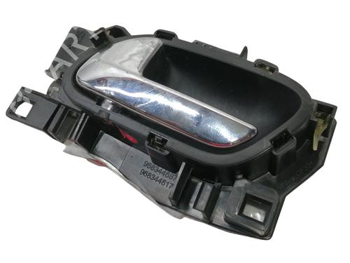 Used Rear left interior door handle PEUGEOT 5008 (0U_, 0E_) 1.6 HDi (110 hp) 10015270
