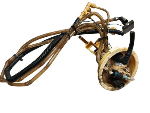 Used Fuel pump BMW X1 (E84) xDrive 18 d (143 hp) 16903280