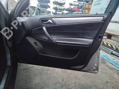 Used Right front door panel Right front door panel MERCEDES-BENZ C-CLASS (W203) C 270 CDI (203.016) (170 hp) 11169065 11169065