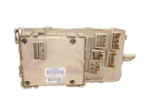 Fuse box TOYOTA AVENSIS (_T25_) 2.0 D-4D (CDT250_, CDT250R) | BP10377648E1 