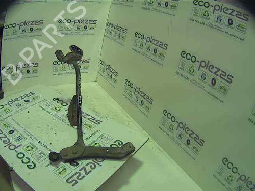 Used Left front suspension arm OPEL CORSA B (S93) 1.2 i (F08, F68, M68) (45 hp) 5345172