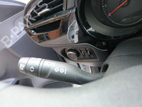 Used Switch Switch OPEL CORSA F (P2JO) 1.2 (68) (75 hp) 39931358 39931358