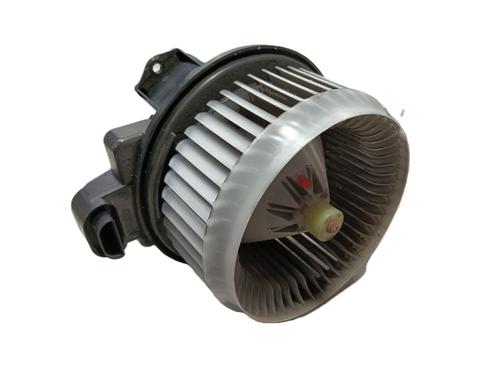Used Heater blower motor TOYOTA RAV 4 IV (_A4_) 2.0 D (WWA42_) (143 hp) 19118154