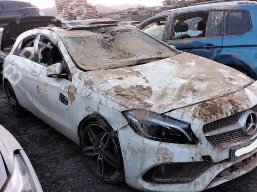 Brugte MERCEDES-BENZ A-CLASS (W176) A 180 (176.042) (122 hp) 4212039