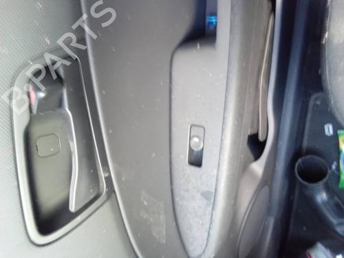 Right front window switch HYUNDAI i30 (FD)  | BP11396921I26 
