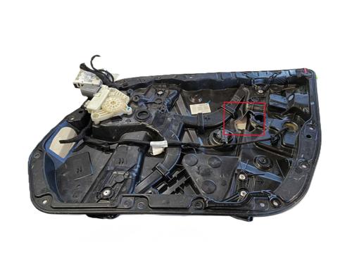 Used Front right window mechanism Front right window mechanism MERCEDES-BENZ C-CLASS (W205) C 180 BlueTEC / d (205.036) (116 hp) 40097296 40097296